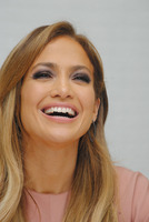 Jennifer Lopez Sweatshirt #2461586
