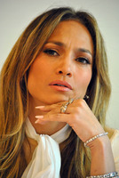 Jennifer Lopez Sweatshirt #2492198