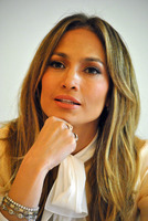 Jennifer Lopez Sweatshirt #2492202