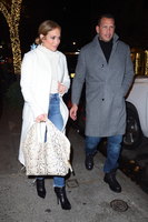 Jennifer Lopez longsleeve t-shirt #2914605