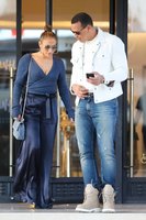 Jennifer Lopez tote bag #G1482179