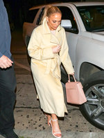 Jennifer Lopez tote bag #G1482217