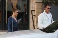 Jennifer Lopez Sweatshirt #3240124