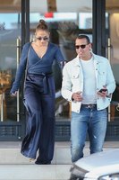 Jennifer Lopez longsleeve t-shirt #3240126