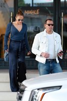 Jennifer Lopez Sweatshirt #3240158