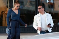 Jennifer Lopez t-shirt #3240196