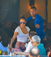 Jennifer Lopez Sweatshirt #3275300