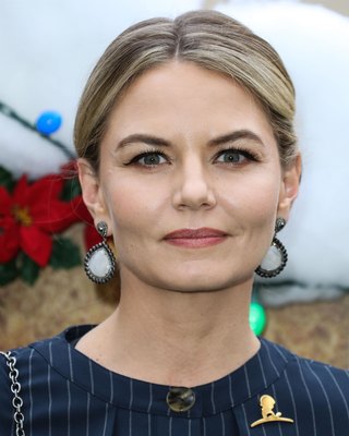 Jennifer Morrison posters