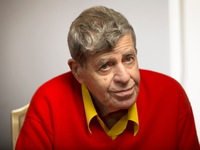 Jerry Lewis mug #G2276991