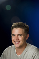 Jesse McCartney Sweatshirt #2337290