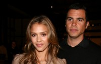 Jessica Alba Sweatshirt #1429431