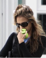 Jessica Alba Sweatshirt #1453378