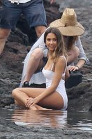 Jessica Alba Sweatshirt #2602286