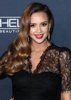 Jessica Alba Sweatshirt #2889564