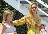 Jessica Alba t-shirt #3083438