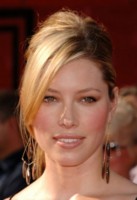 Jessica Biel Sweatshirt #1270721