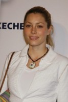 Jessica Biel longsleeve t-shirt #1350573