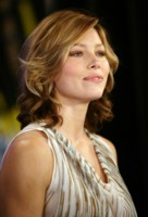 Jessica Biel Sweatshirt #1453511