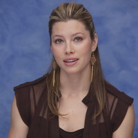 Jessica Biel Sweatshirt #2251144