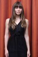 Jessica Biel Sweatshirt #2268238