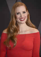 Jessica Chastain Longsleeve T-shirt #2839291