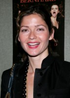 Jill Hennessy Longsleeve T-shirt #1430398
