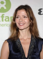 Jill Hennessy Longsleeve T-shirt #1468062