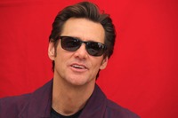 Jim Carrey Longsleeve T-shirt #2435428