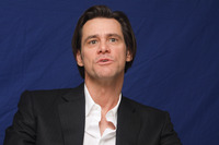 Jim Carrey Longsleeve T-shirt #2441073