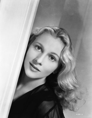 Joan Fontaine puzzle 2672487