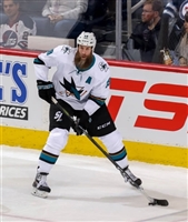 Joe Thornton Sweatshirt #3574296