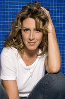 Joely Fisher Longsleeve T-shirt #3255446
