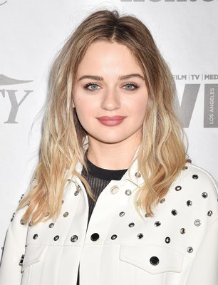 Joey King canvas poster