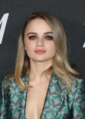 Joey King puzzle 3771815