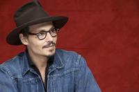 Johnny Depp Longsleeve T-shirt #2231480