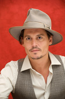 Johnny Depp Longsleeve T-shirt #2249346
