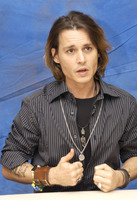 Johnny Depp Longsleeve T-shirt #2249347