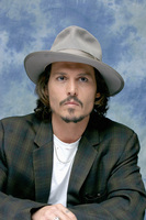 Johnny Depp Longsleeve T-shirt #2263855