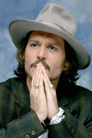 Johnny Depp Longsleeve T-shirt #2263866