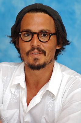 Johnny Depp Poster 2400791