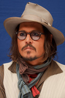 Johnny Depp Longsleeve T-shirt #2447311