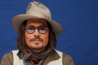 Johnny Depp Longsleeve T-shirt #2447416