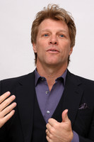 Jon Bon Jovi Longsleeve T-shirt #2159634