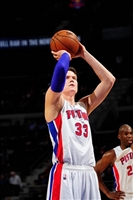 Jonas Jerebko Sweatshirt #3412258