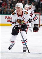 Jonathan Toews Sweatshirt #3557127
