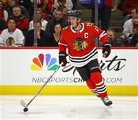 Jonathan Toews Sweatshirt #3557130