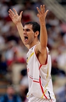 Jose Calderon t-shirt #3380415