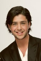 Josh Peck t-shirt #2261142