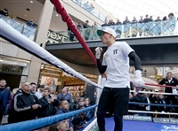 Josh Warrington Sweatshirt #3594417