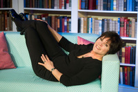 Joyce DeWitt mug #G345069